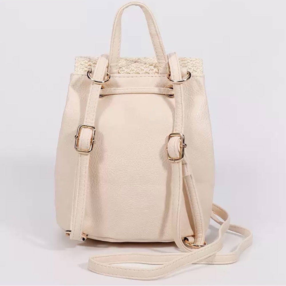 Chic Straw-Edged Mini Bag - Picture 3 of 6